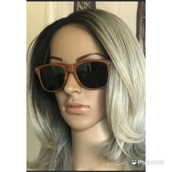 Gray ombré synthetic wig - Bobbi Boss